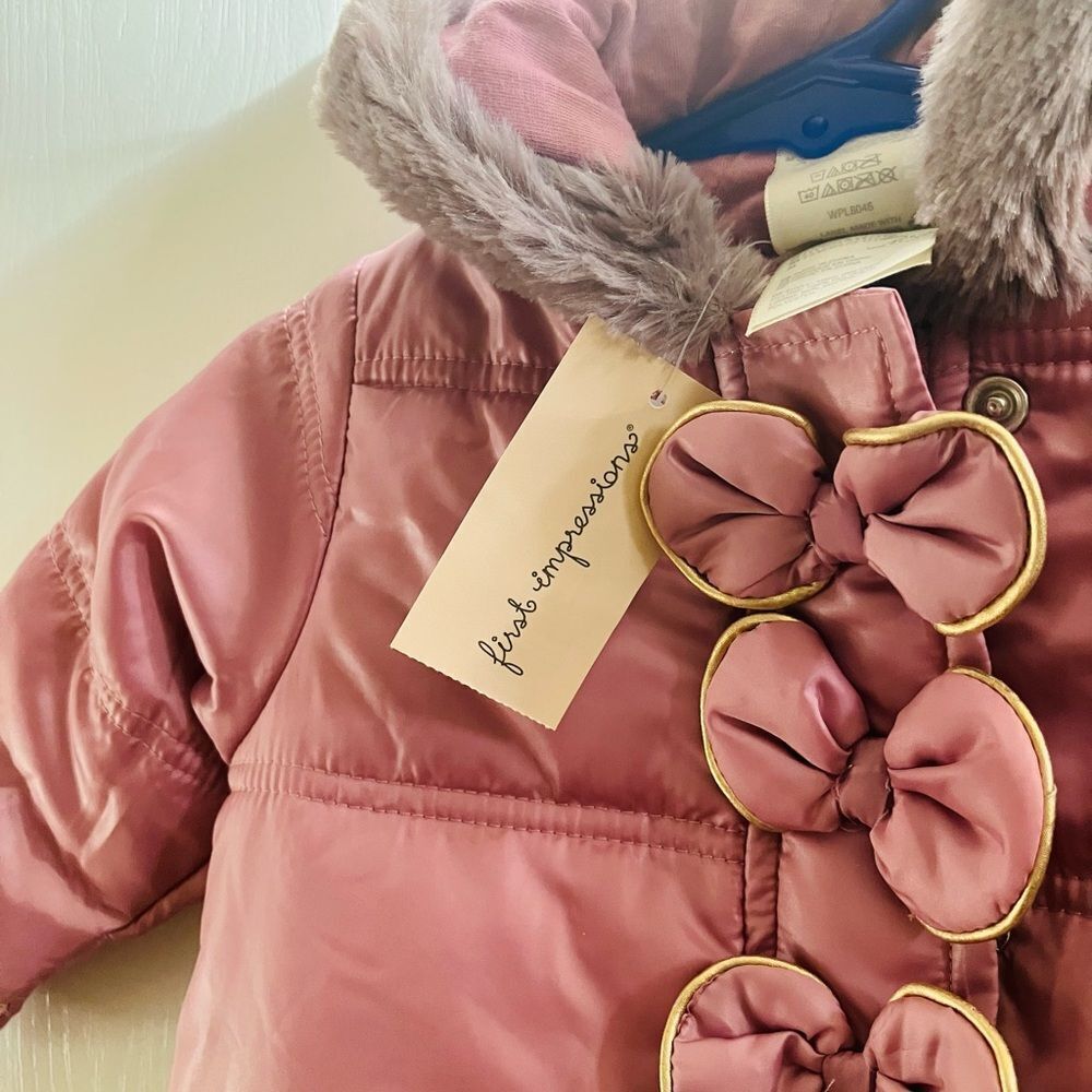 NEW FIRST IMPRESSIONS Baby Girl Bow Faux Fur Trim Mauve Pink Snowsuit. SZ 3-6 mo - Picture 7 of 11